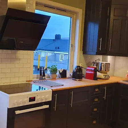 Townhouse In Close To Ons By Bus Holiday home *